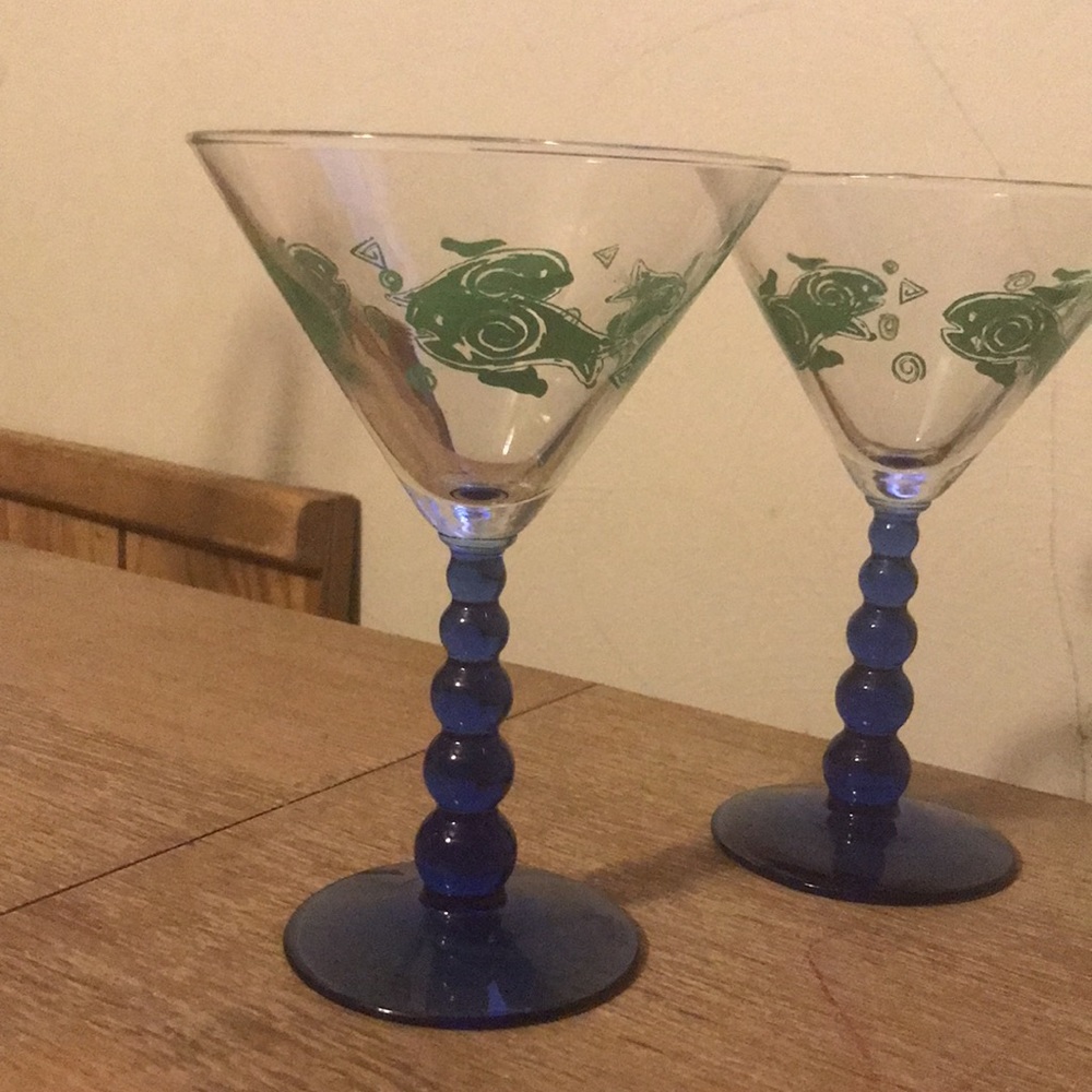 Green Fish With Blue Graduated Bubble Stemmed Martini Glasses - Picture 3 of 9